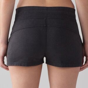 Lululemon loop back shorts